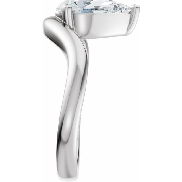 Scarlett Engagement Ring - 10ct White Gold - Diamond Spread 3