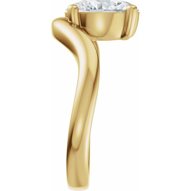 Scarlett Engagement Ring - 10ct Yellow Gold - Diamond Spread 1