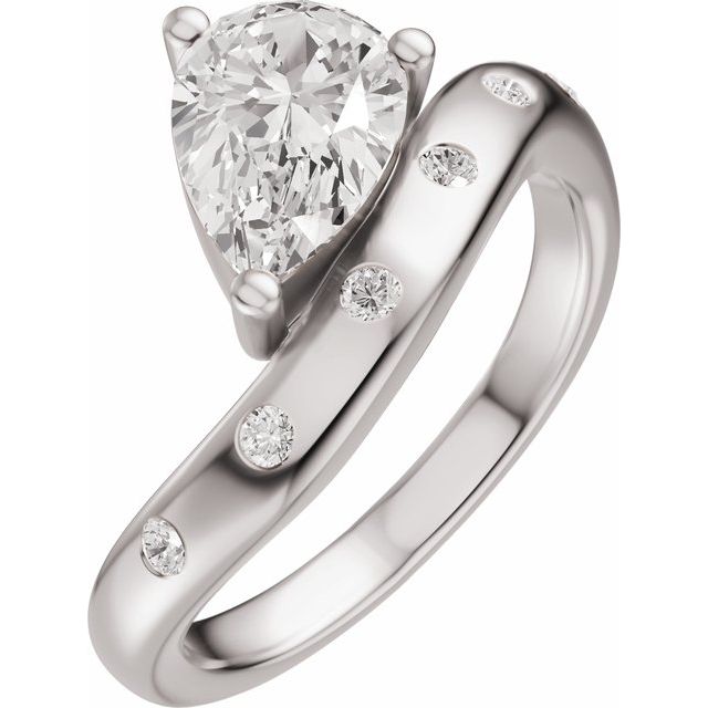 Hart Engagement Ring - Platinum - Diamond Spread 2
