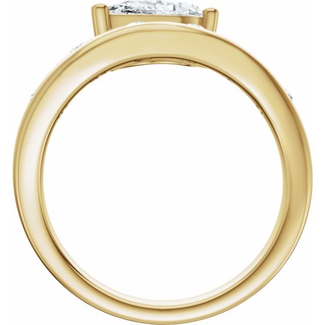Hart Engagement Ring - 10ct Yellow Gold - Diamond Spread 2