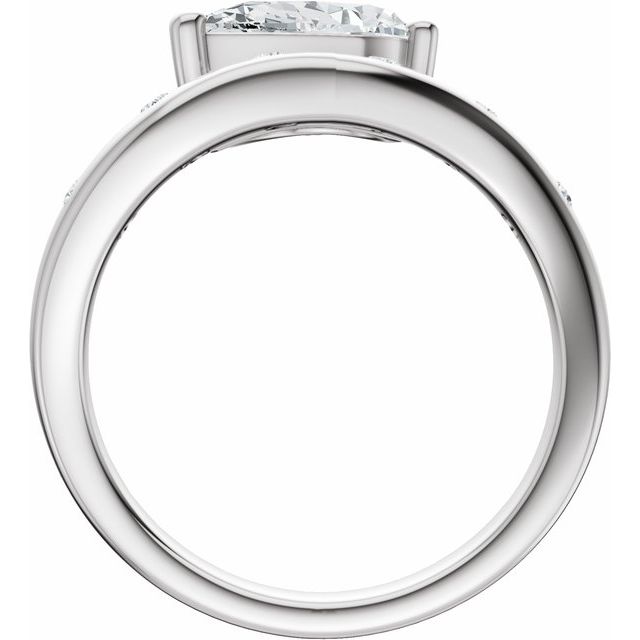 Hart Engagement Ring - 10ct White Gold - Diamond Spread 3