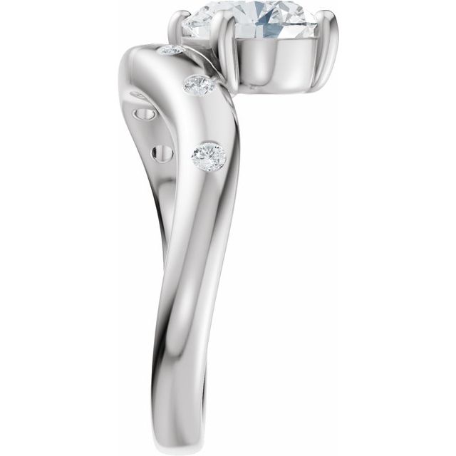 Hart Engagement Ring - 10ct White Gold - Diamond Spread 1