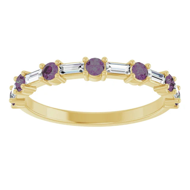 SEQUENCE Baguette and round diamond and gemstone band