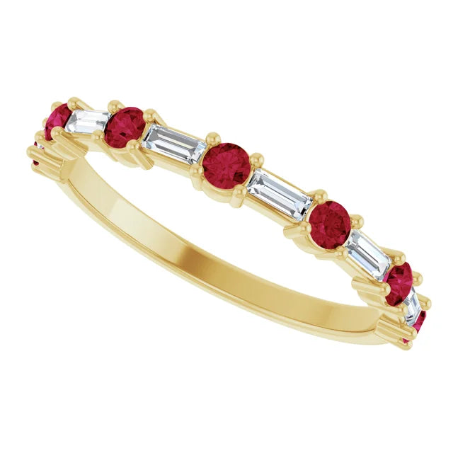 SEQUENCE Baguette and round diamond and gemstone band